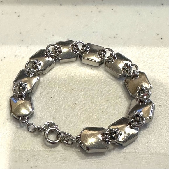 LOFT Bracelet,  silver tone w/ rectangular acrylic gray crystals - Picture 10 of 13
